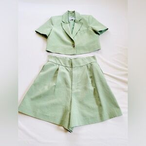 Wmns Zara 2 piece set, matching crop top blazer + shorts, sz S/M, sage green